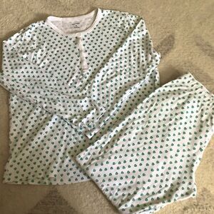 Roller Rabbit small long sleeve and long pants mint heart pajamas